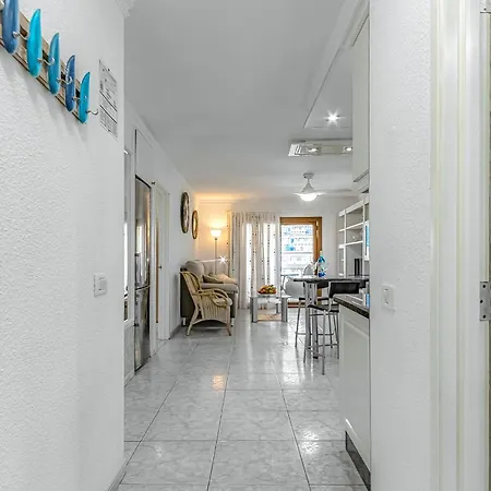 Appartement Cozy 2 Bedroom With Pool View And 2 Bathrooms In Cristianos